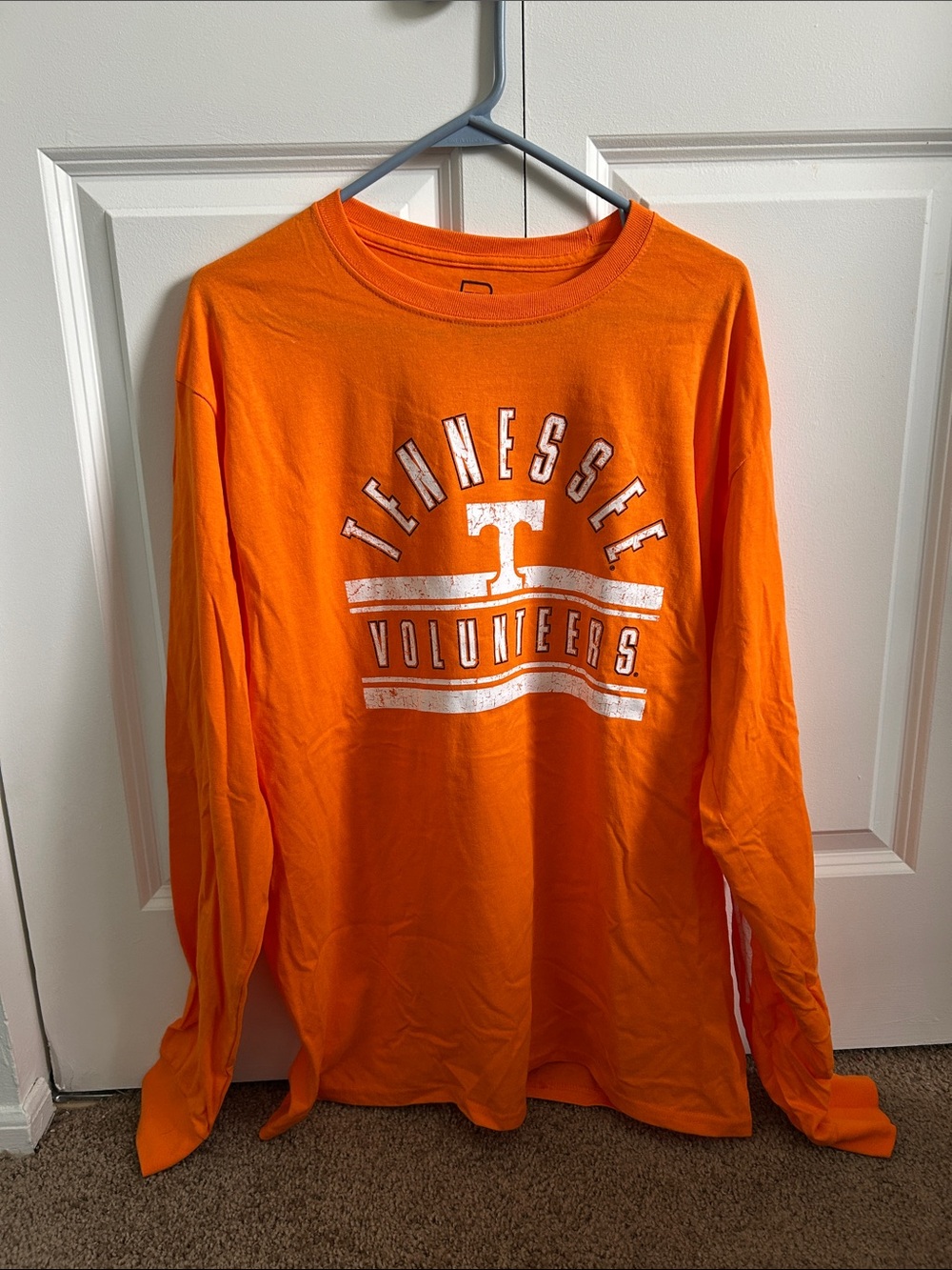 Pro Edge Tennessee Volunteers Long Sleeve Tee in Bright Orange with White Logo